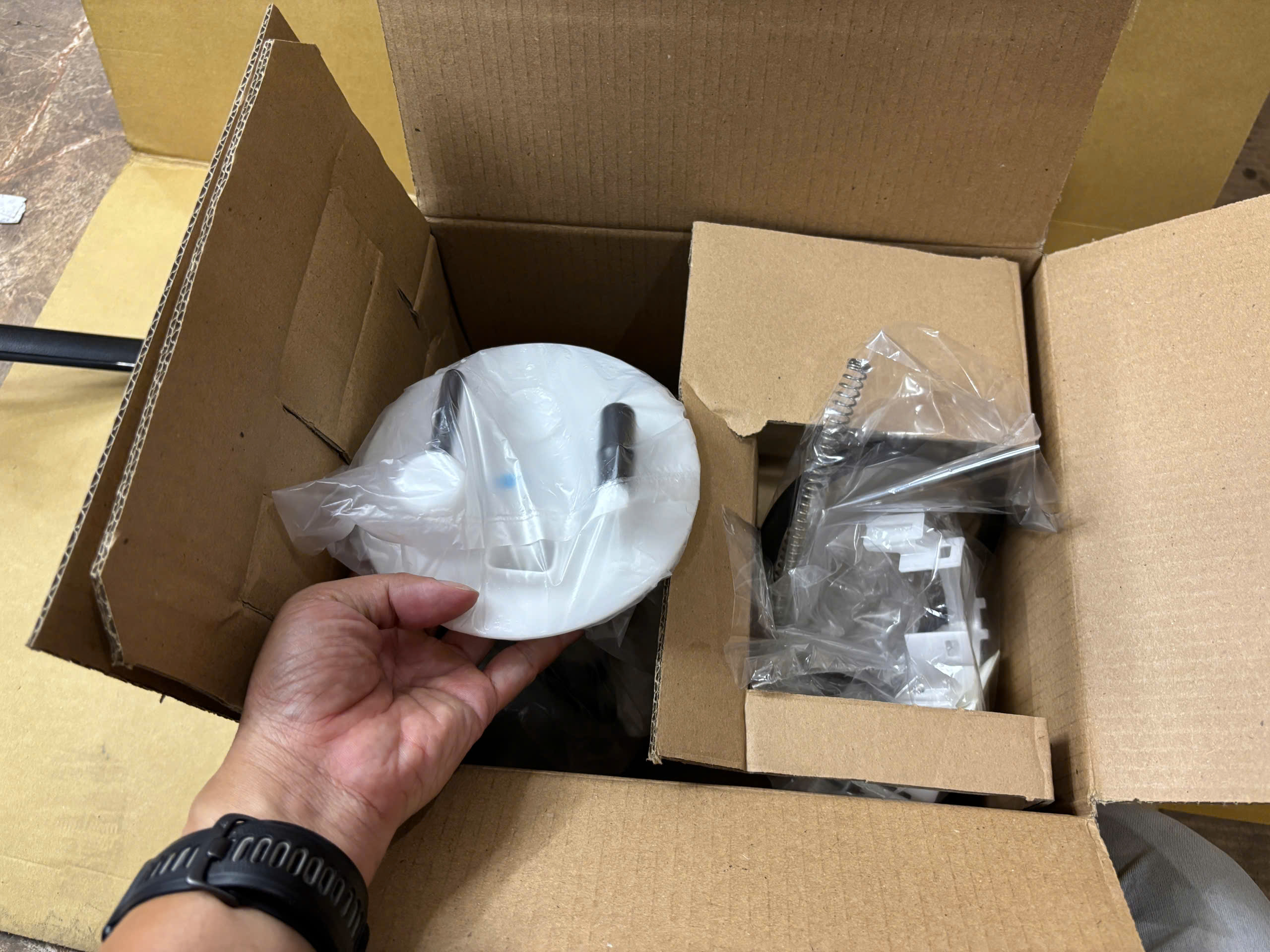 Cụm Lọc Xăng, Lọc Nhiên Liệu xe Mitsubishi Xpander, Xpander Cross